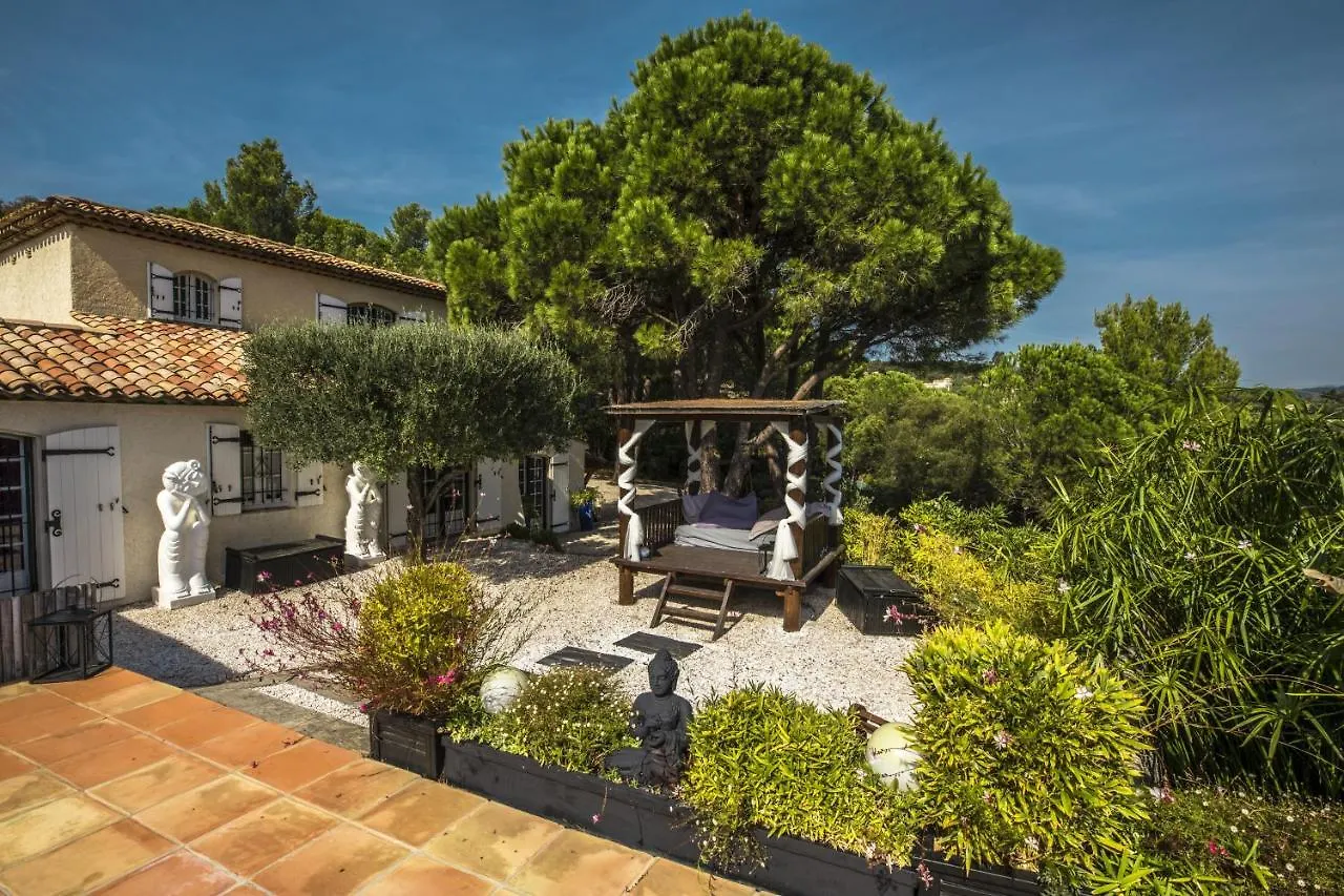 Villa With Spa, Pool And View Of St Tropezs Gulf Sainte-Maxime 0*,  France