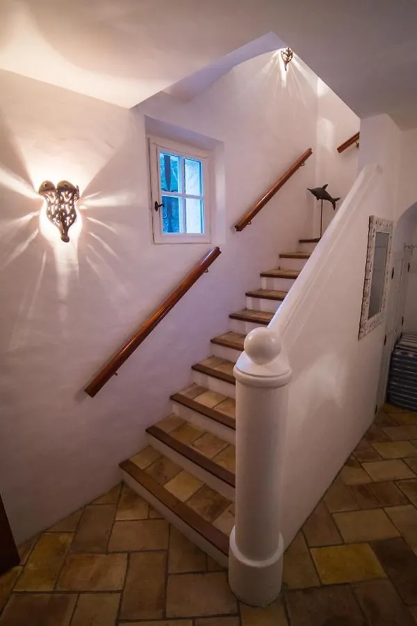Villa With Spa, Pool And View Of St Tropezs Gulf Sainte-Maxime 0*,  France