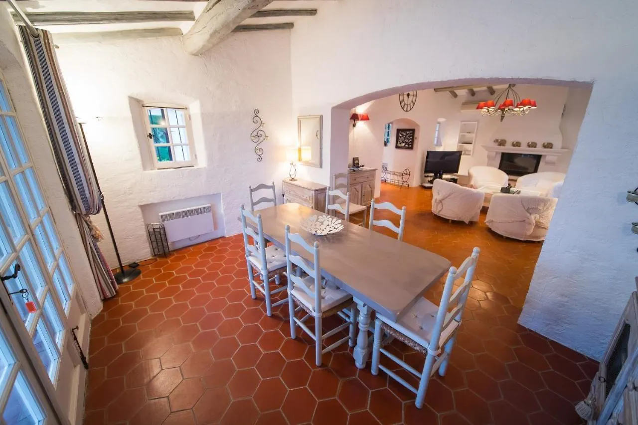 Villa With Spa, Pool And View Of St Tropezs Gulf Sainte-Maxime