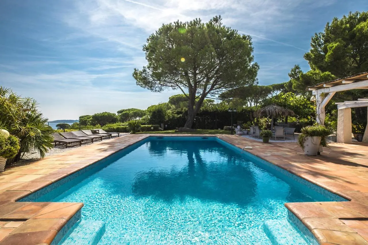 Villa With Spa, Pool And View Of St Tropezs Gulf Sainte-Maxime 0*,  France