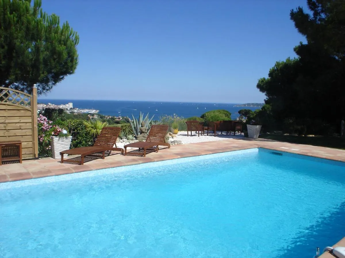 Villa With Spa, Pool And View Of St Tropezs Gulf Sainte-Maxime 0*,  France
